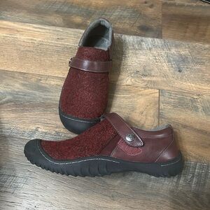 Maroon loafer